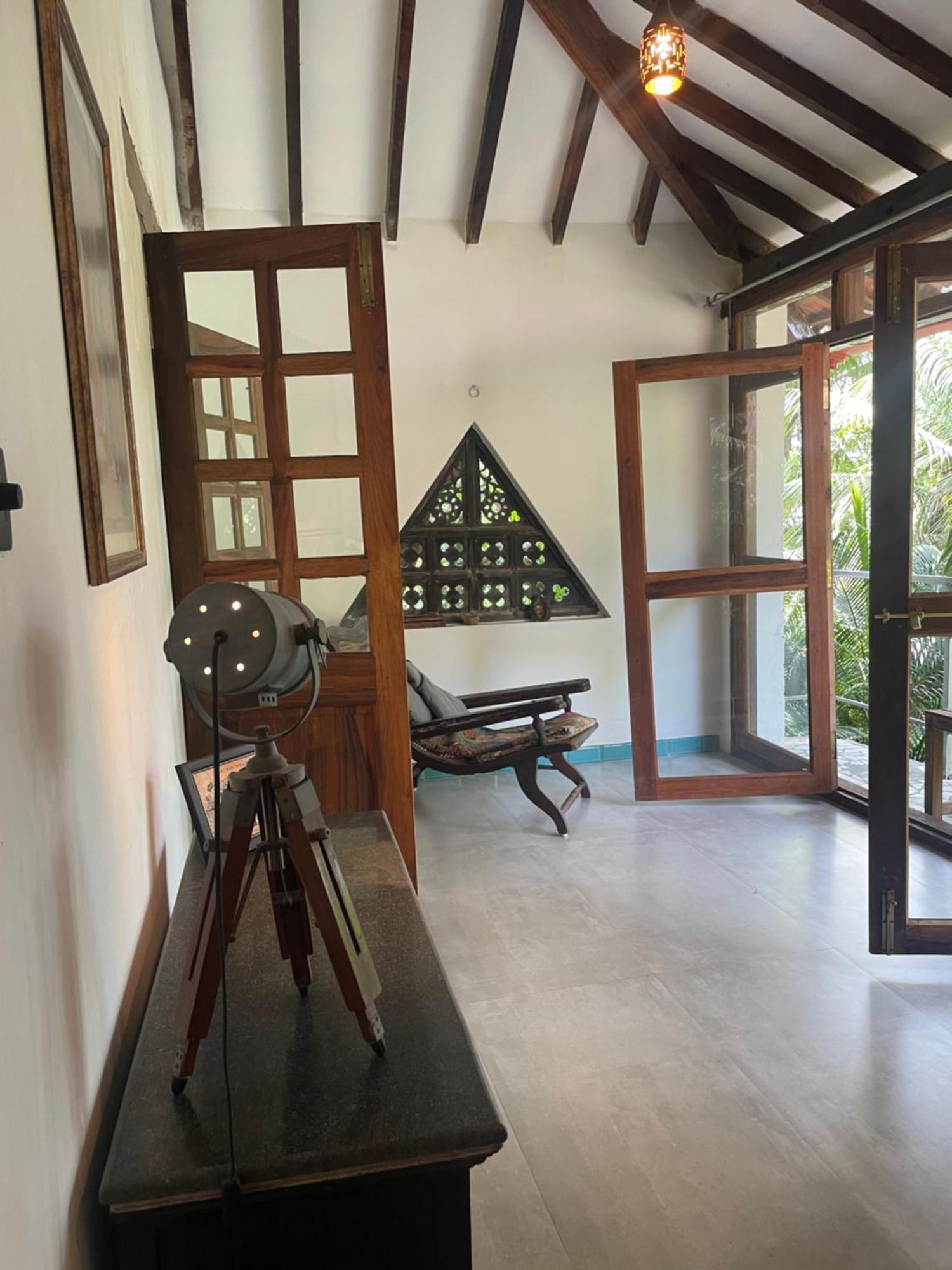 Jardin D'Ulysse & Hard Rock Bed & Breakfast Morjim Ngoại thất bức ảnh